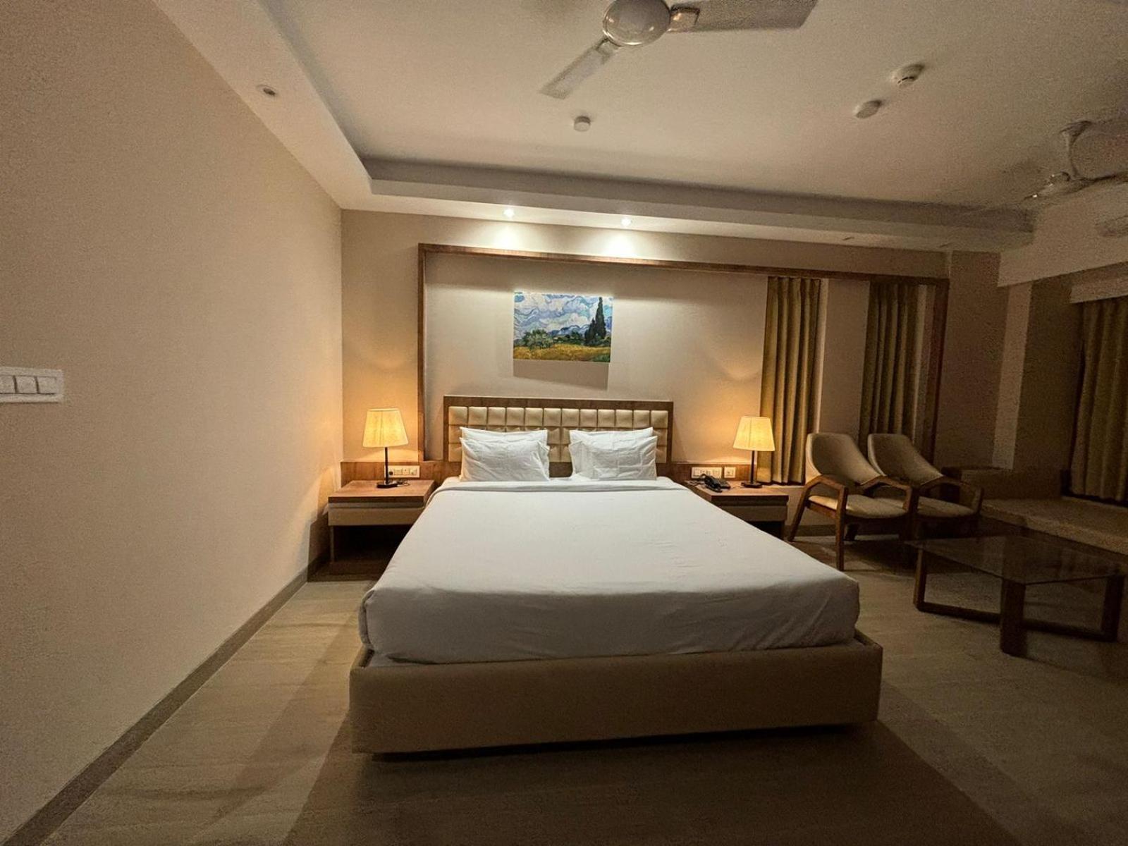 The Pearl Club Resort Shanti Niketan Exterior photo