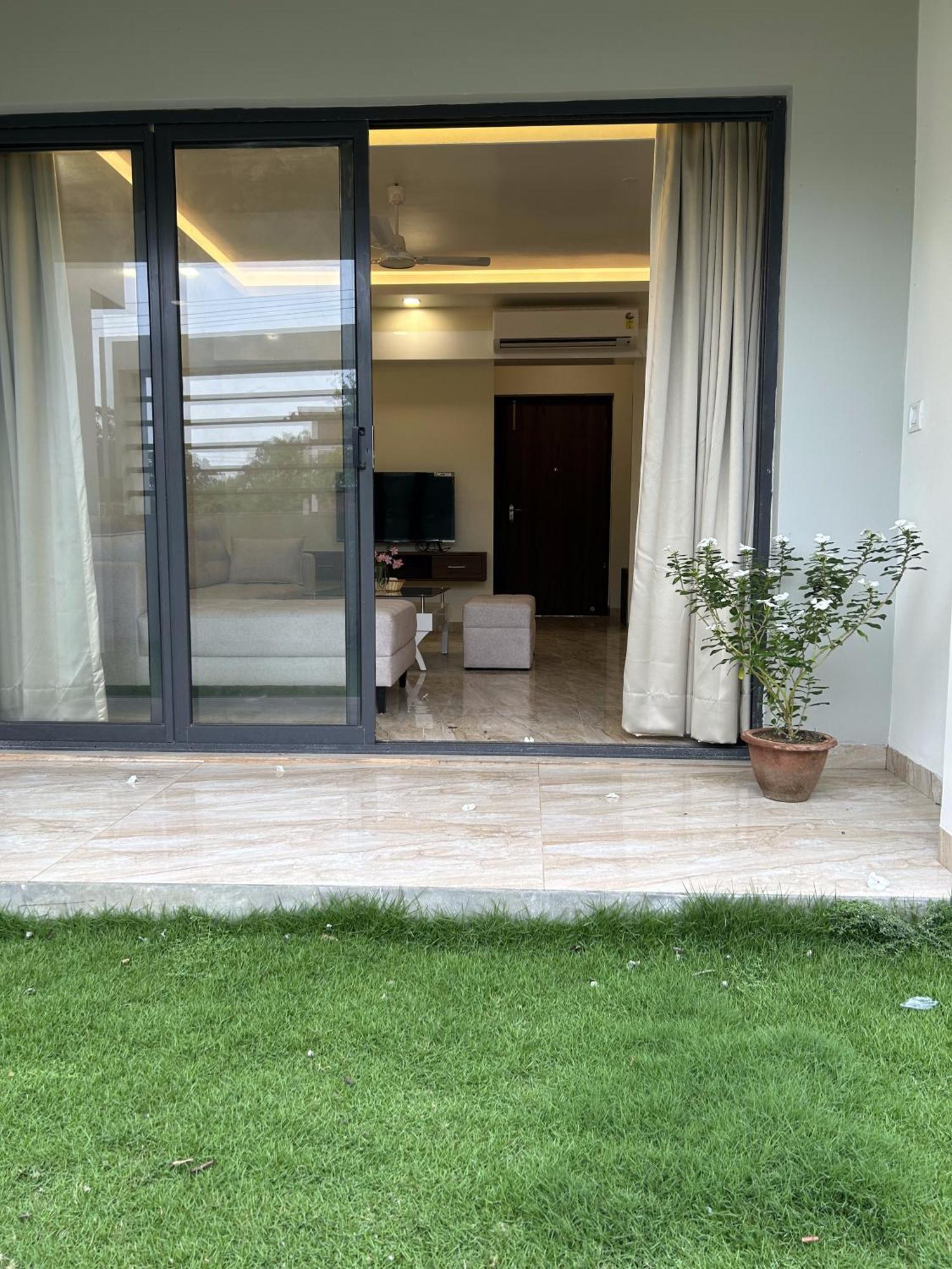 The Pearl Club Resort Shanti Niketan Exterior photo