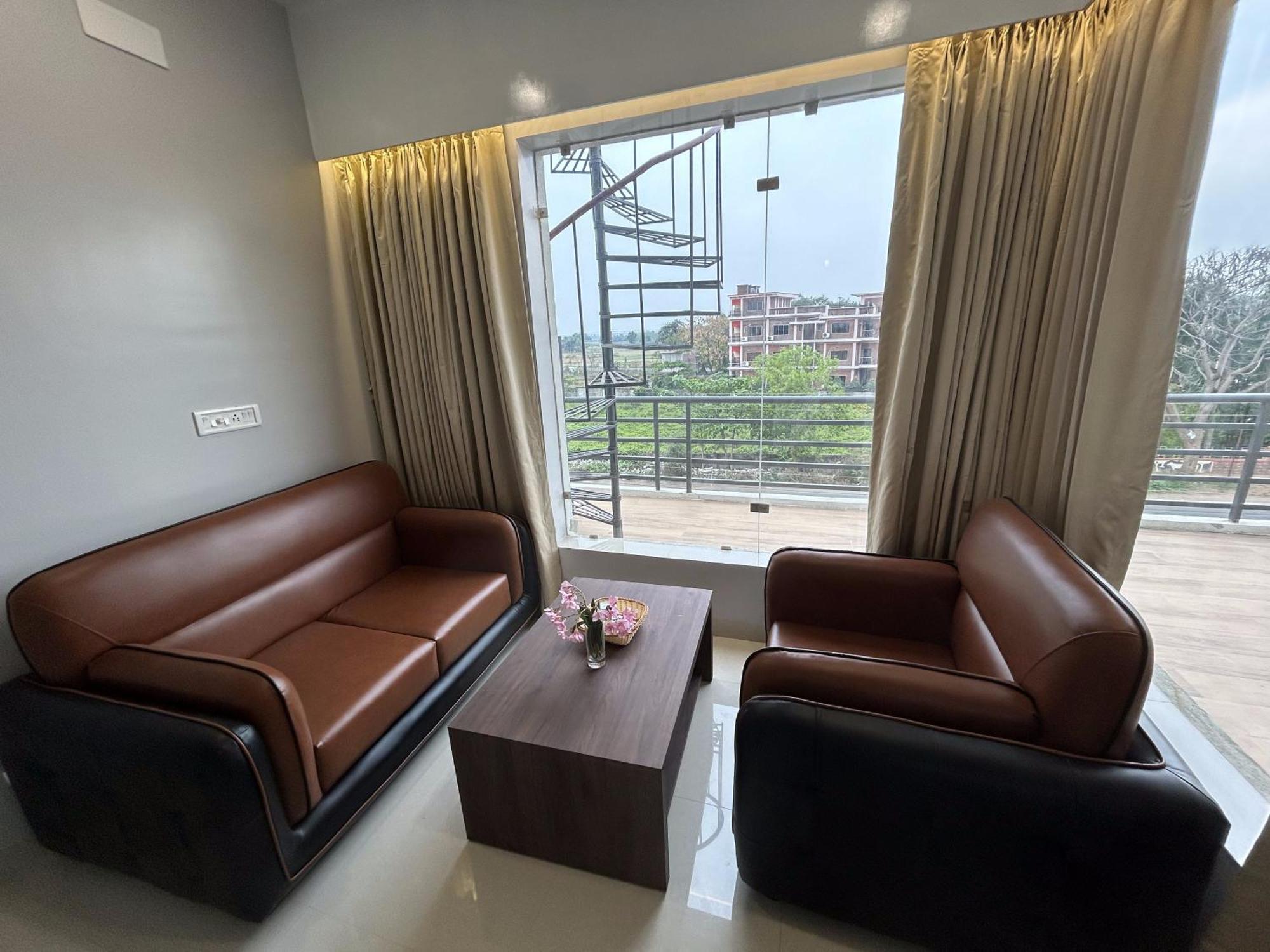The Pearl Club Resort Shanti Niketan Exterior photo