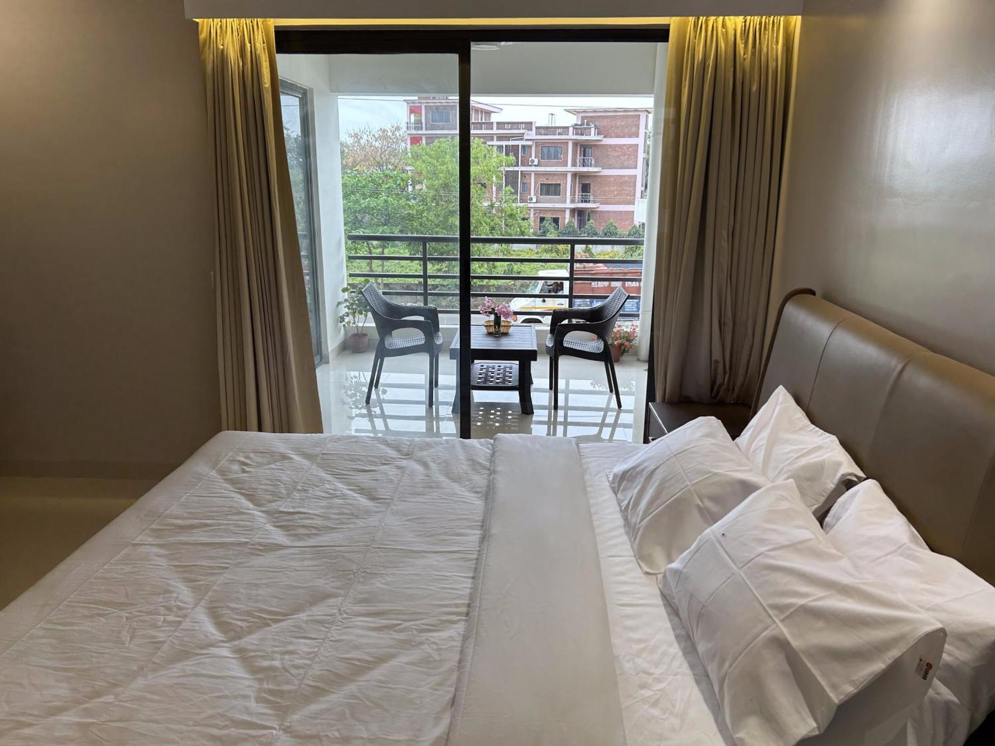 The Pearl Club Resort Shanti Niketan Exterior photo